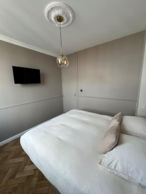 Bel Appartement Climatise En Plein Coeur De ลีลล์ ภายนอก รูปภาพ