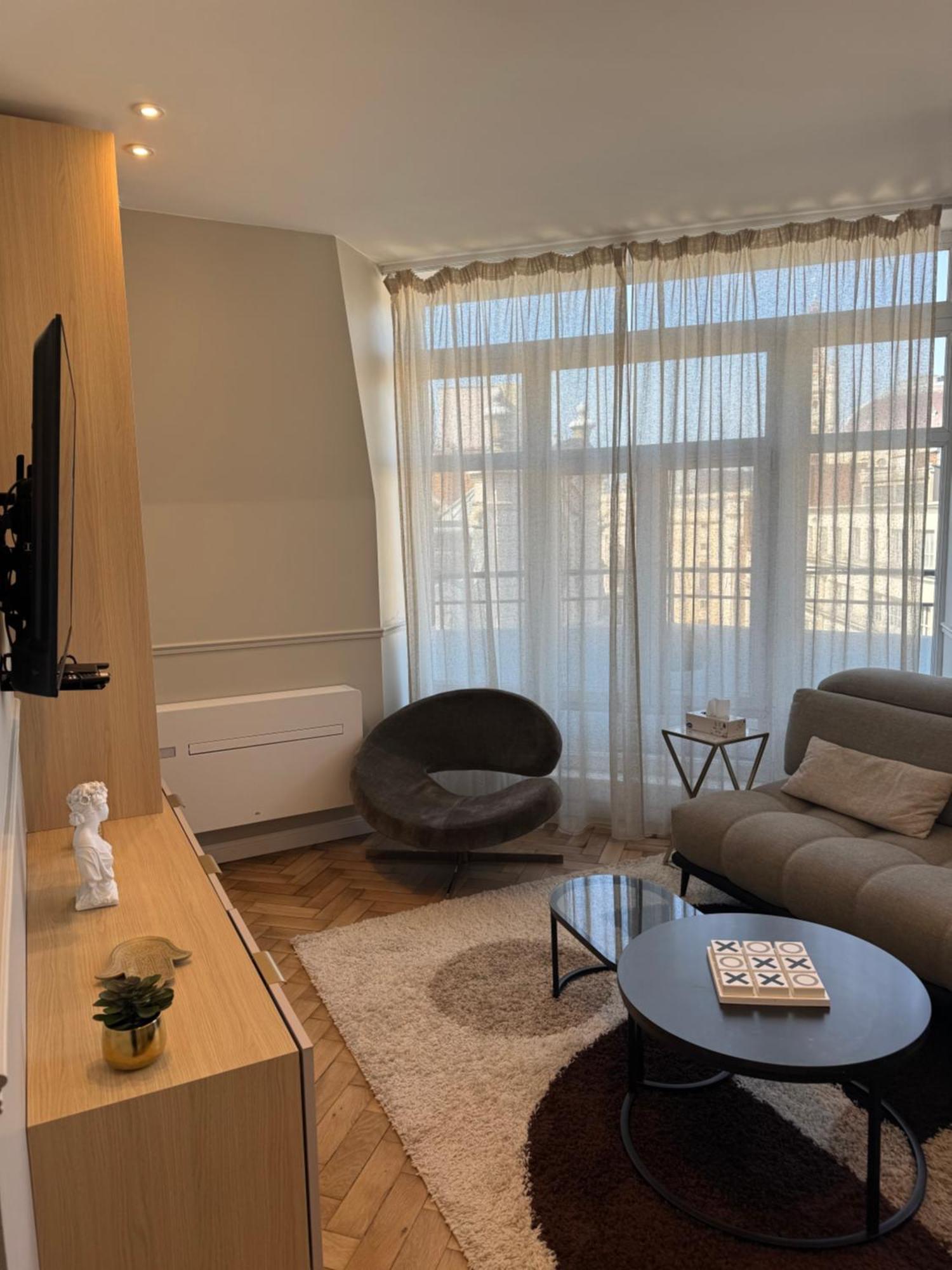 Bel Appartement Climatise En Plein Coeur De ลีลล์ ภายนอก รูปภาพ